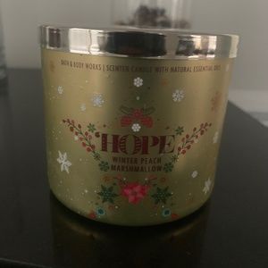 Bath and Body Works Hope Winter Peach Marshmallow Candle